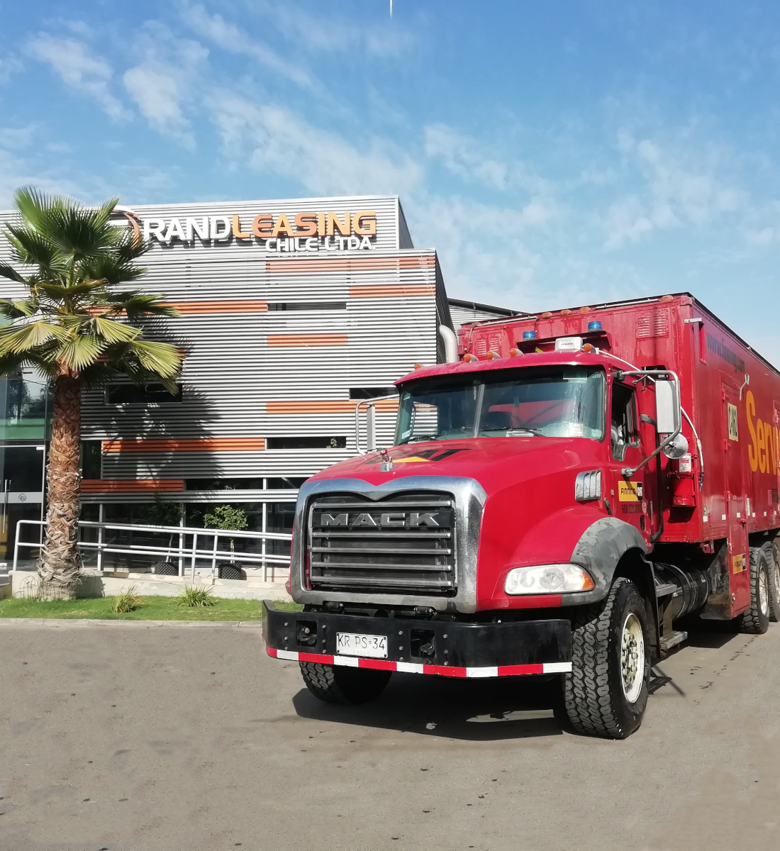 camion-rojo.png